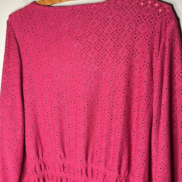 LANE BRYANT Pink Eyelet 3/4 Sleeve Square Neck Top Size 18/20 - Picture 11 of 16